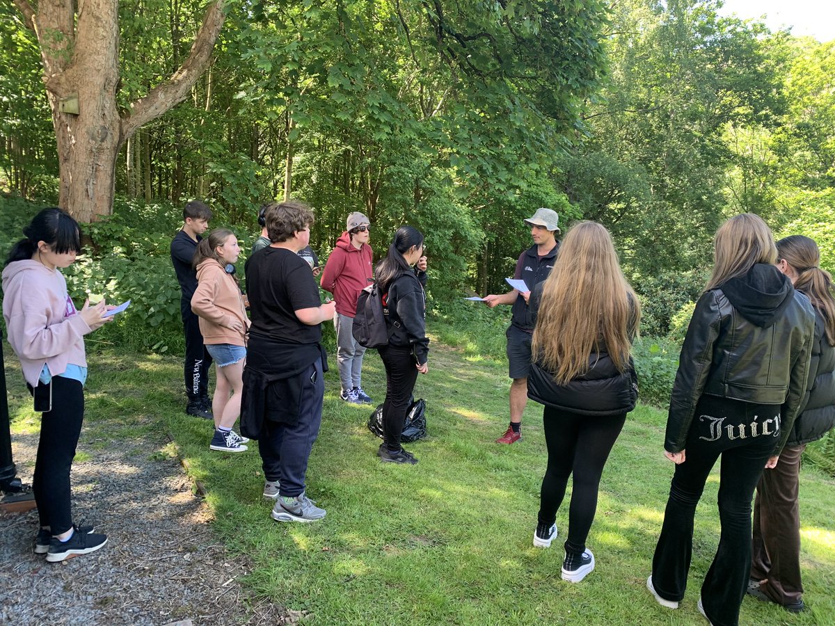 Miss Porter tweet media