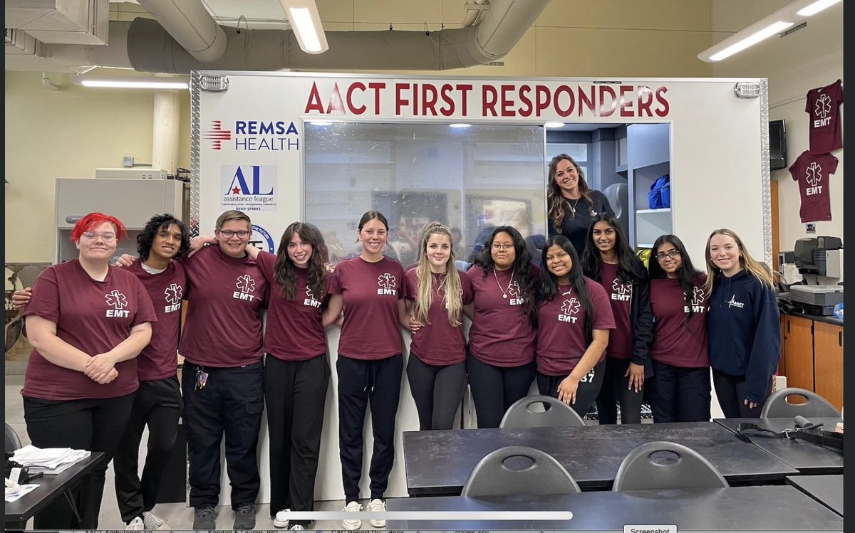 PrincipalGiff's tweet image. Thanks to The Assistance League, our @aactreno Medical Academy students are getting a very real simulated workplace experience with their new ambulance! Such a cool opportunity for our kids! #wcsdproud