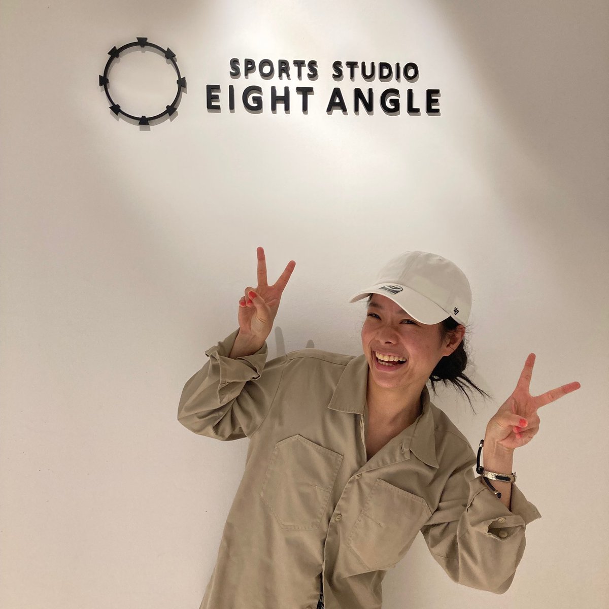 eight_angle's tweet photo. 先日J-WABEさんの
▼BACK PACK TOKYO▼で『EIGHT ANGLE』を紹介してくださった女性アーティストのシャンユー(@xiangyu_fish )さん！

番組の中でSwipeVideoでのスイング撮影も体験していただきました！

まだ5/29放送回radikoで配信中です。
#radikoで聴く
#eightangle 
#swipevideo https://t.co/hYXB7vpFmf