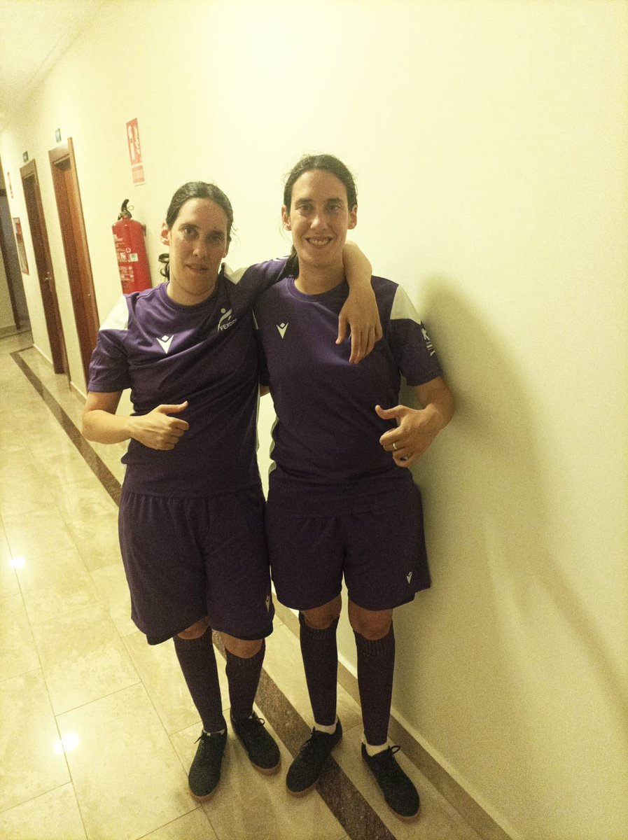 Queremos felicitar a nuestras chicas Patri y Mari Ángeles que han quedado Subcampeonas de España con la Selección Extremeña de Fútbol Sala en el Campeonato de Selecciones Autonómicas para Personas con Discapacidad Intelectual celebrado en Murcia. Enhorabuena!!!!!