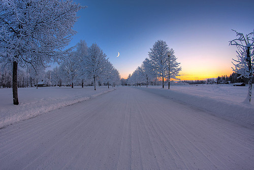 samsaracorp's tweet photo. Snow Sunset, Sweden #SnowSunset #Sweden https://t.co/2ZI7SkVJza https://t.co/YgadfMQO6h