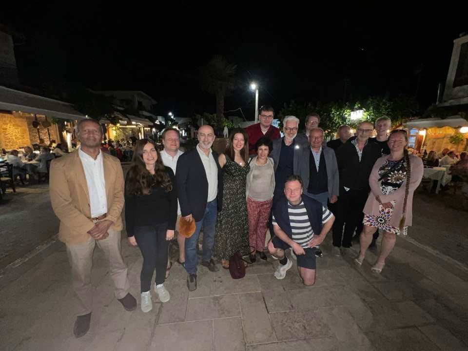 Was really amazing to catch up with past chairs and big cheeses in #semanticweb @eswc_conf in Crete