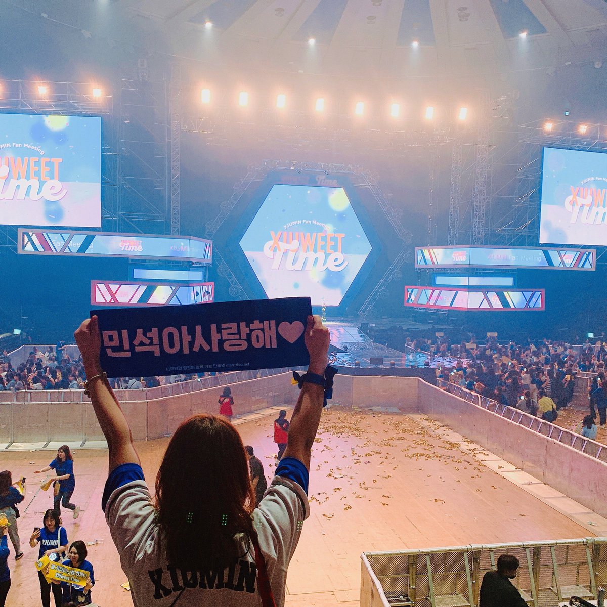 keai0326's tweet photo. 언제나 시우민편💙 https://t.co/k8VNYchfXK