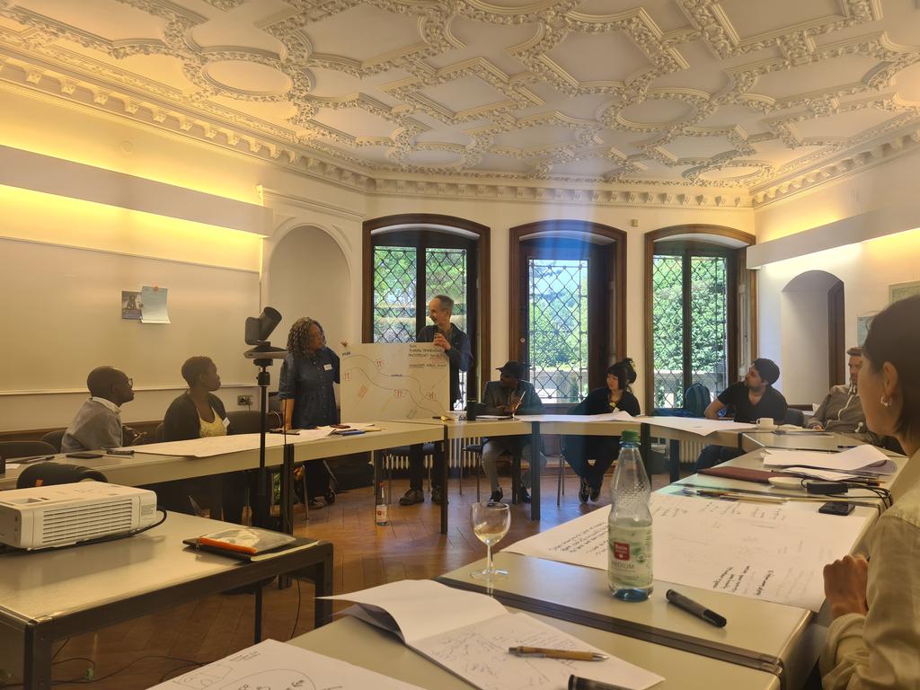 planetarypanel's tweet photo. To enable #Multispecies #cohabitation, #flourishing and meaningful encounters, we need to design #morethanhuman infrastructure - collective drawing kindled our imagination this morning🐾 #jlugiessen #planetaryspaces https://t.co/Ew332L3Nxz