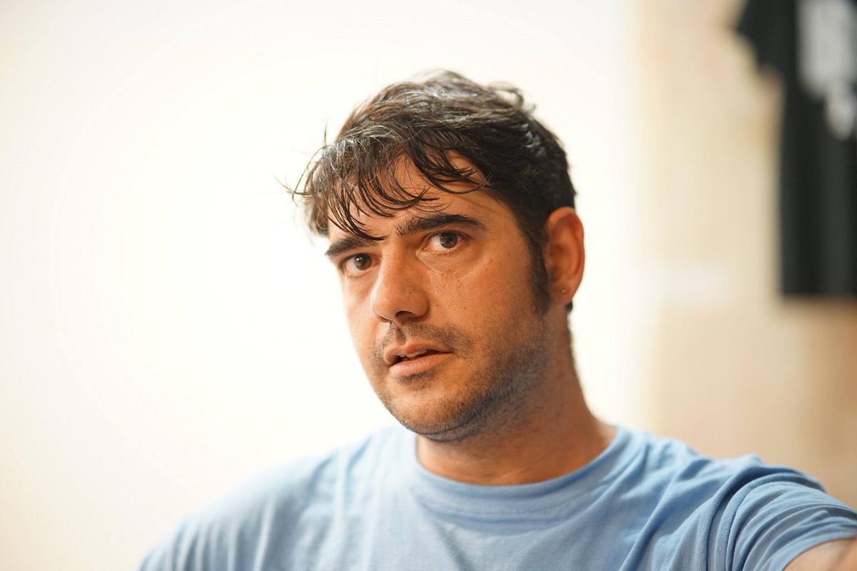 <a href="/anagavilancom/">Ana Gavilán</a> <a href="/NiloVelez/">Nilo Vélez</a> <a href="/nuriarai/">Núria Ramoneda 🎗</a> <a href="/peiraisotta/">Isotta Peira</a> <a href="/gisela_bravoc/">Gisela Bravo 🤖</a> <a href="/pau_grafreak/">pau</a> <a href="/albert_calzada/">Albert Calzada</a> <a href="/weiko/">Weiko</a> <a href="/josecontic/">José Conti</a> Si penses amb el Francesc Barbero <a href="/BarberoSalazar/">Francesc Barbero 🥝</a> segur que el relaciones amb audiovisuals? Doncs a més, també es va encarregar de gestionar tot l'equip de voluntaris de la #WCBCN. 

B R A V O !

Gràcies de tot cor! 💙

📷 <a href="/NiloVelez/">Nilo Vélez</a>