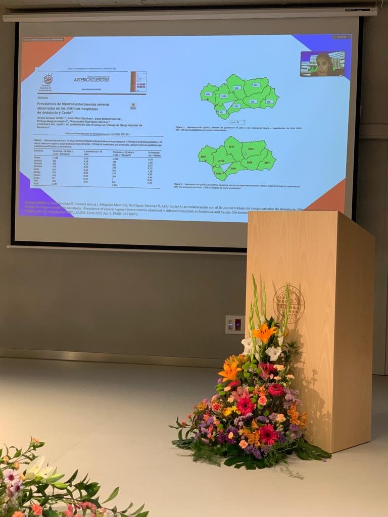 Sademi_MI's tweet image. 📹Mesa Redonda. La Dislipemia en el eje del Riesgo Cardiovascular.
👤Dra. Teresa Arrobas Velilla
&quot;#Smartlab 2.0 en el manejo de la #dislipemia&quot;
Servicio de Farmacéutica. Laboratorio de Nutrición y Riesgo Vascular. Hospital Universitario Virgen Macarena. Sevilla.

#37sademi