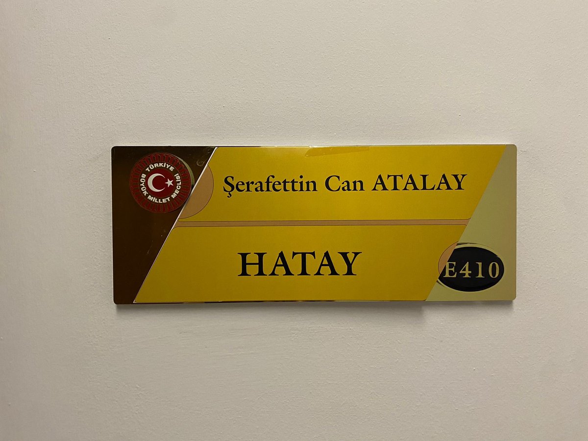 Can Atalay, Hatay’ın seçilmiş milletvekilidir. Hukuksuzluğa son verin; halkın vekili seçilen Can Atalay’ı derhal tahliye edin!
#CanAtalayaÖzgürlük