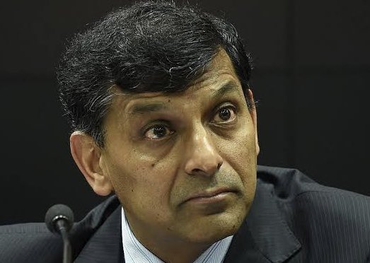 #Breaking: To protest against India's GDP growth rate of 7.2%, former RBI Governor Raghuram Rajan all set to throw his Btech, MBA and P.hD degrees of IIT Delhi, IIM and MIT respectively into Chicago River.