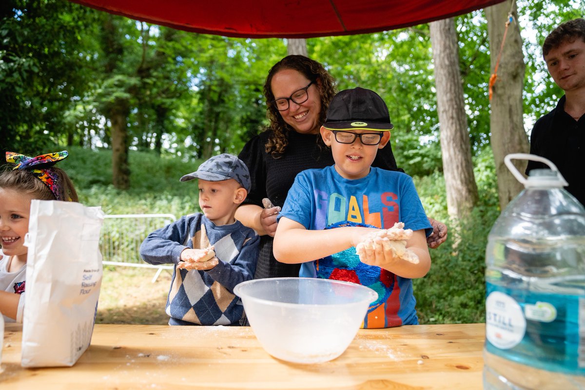 StowmarketTC's tweet image. (1/5) If you're heading along to the Food &amp;amp; Drink Festival next month, be sure to visit the Food Museum as there is lots going on! There will be a range of fantastic food &amp;amp; drink traders, including sweet treats, olive oil and Home Farm Gin!