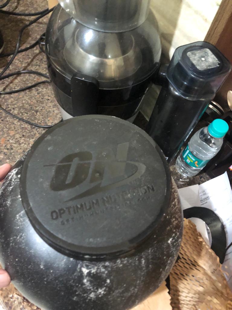 ankitlamba5555's tweet image. Ordered whey protein from HealthKart - chocolate. Got Harmful Atta (Flour) in return 😱
Ordering from @Healthkart can jeopardize your health! 😡 
No help for customer support - raised Ticket No. 685693235467
#HealthkartFail #CustomerSafetyMatters #UnacceptableService #Healthkart