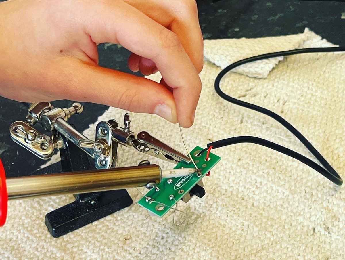 Miss Smith tweet media