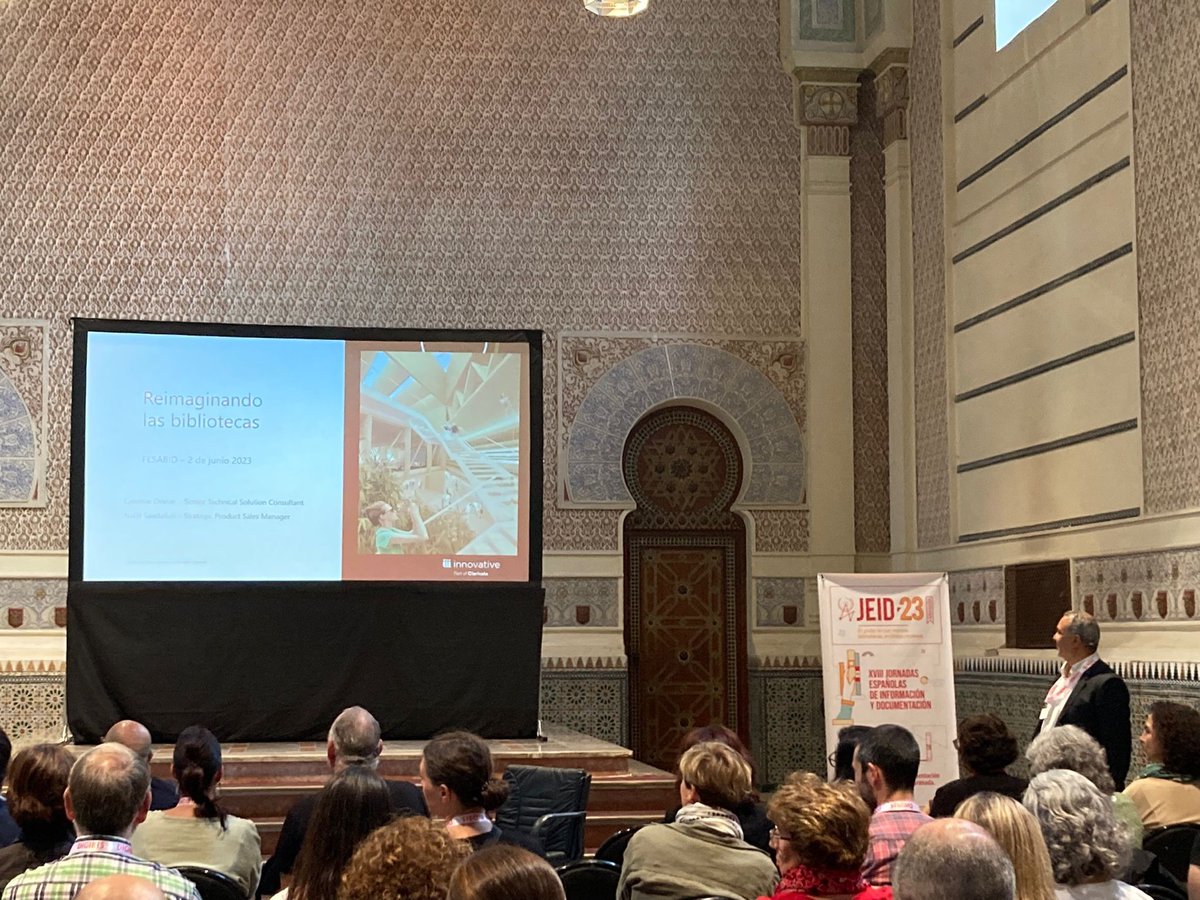 innovative_es's tweet photo. 👏 Nabil y Caroline, del equipo de Innovative, han realizado hoy dos presentaciones sobre cómo podemos reimaginar la experiencia de los usuarios en las bibliotecas durante las jornadas #JEID23 organizadas por @fesabid https://t.co/jkKUtInJpj