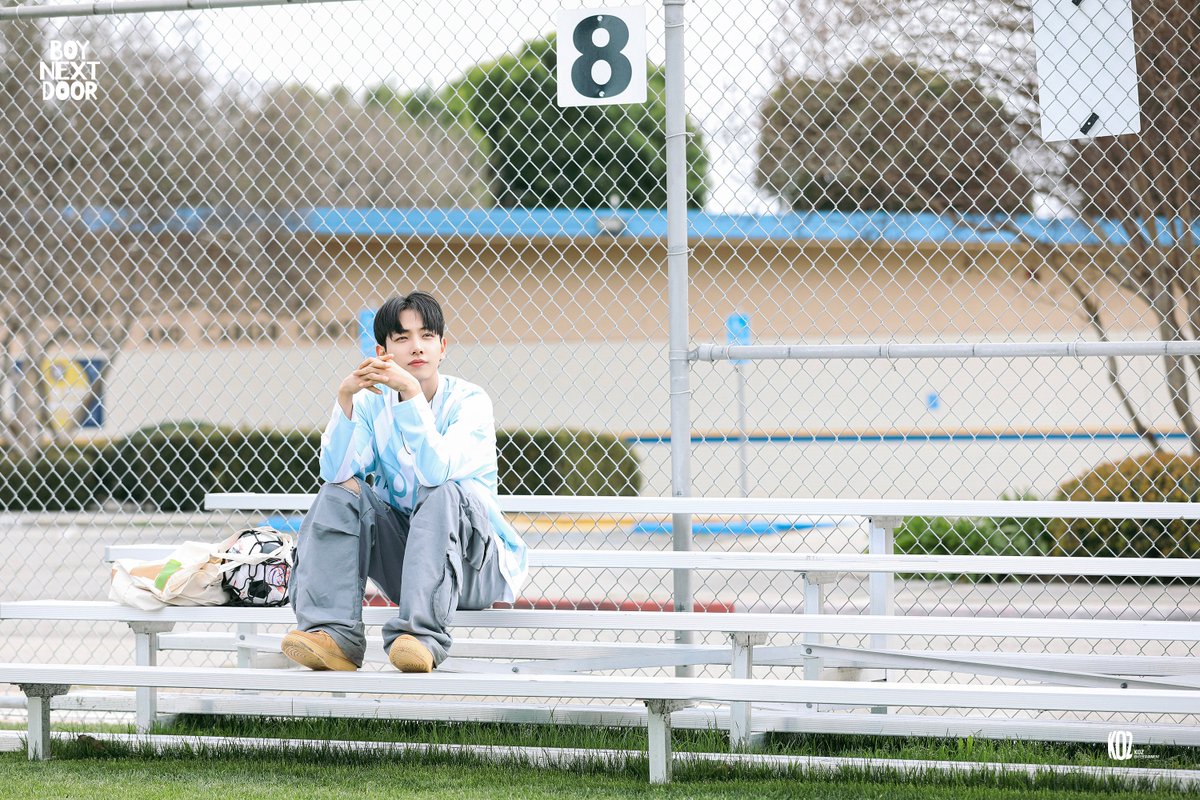 BOYNEXTDOOR_KOZ's tweet photo. BOYNEXTDOOR 1st Single Album [WHO!] Trailer Film &amp; '돌아버리겠다' MV Behind Sketch

🔗 https://t.co/OC5CjI1Fzr

#BOYNEXTDOOR #보이넥스트도어
#BOYNEXTDOOR_WHO #WHO
#돌아버리겠다 https://t.co/mqkWWYG0ZK