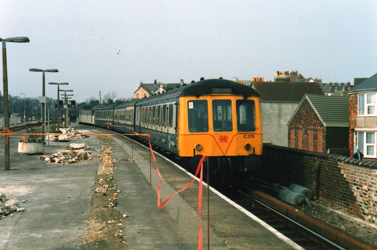 A class 33 and a class 121 DMU at Weymouth 6/04/1988 photos taken by my grandad