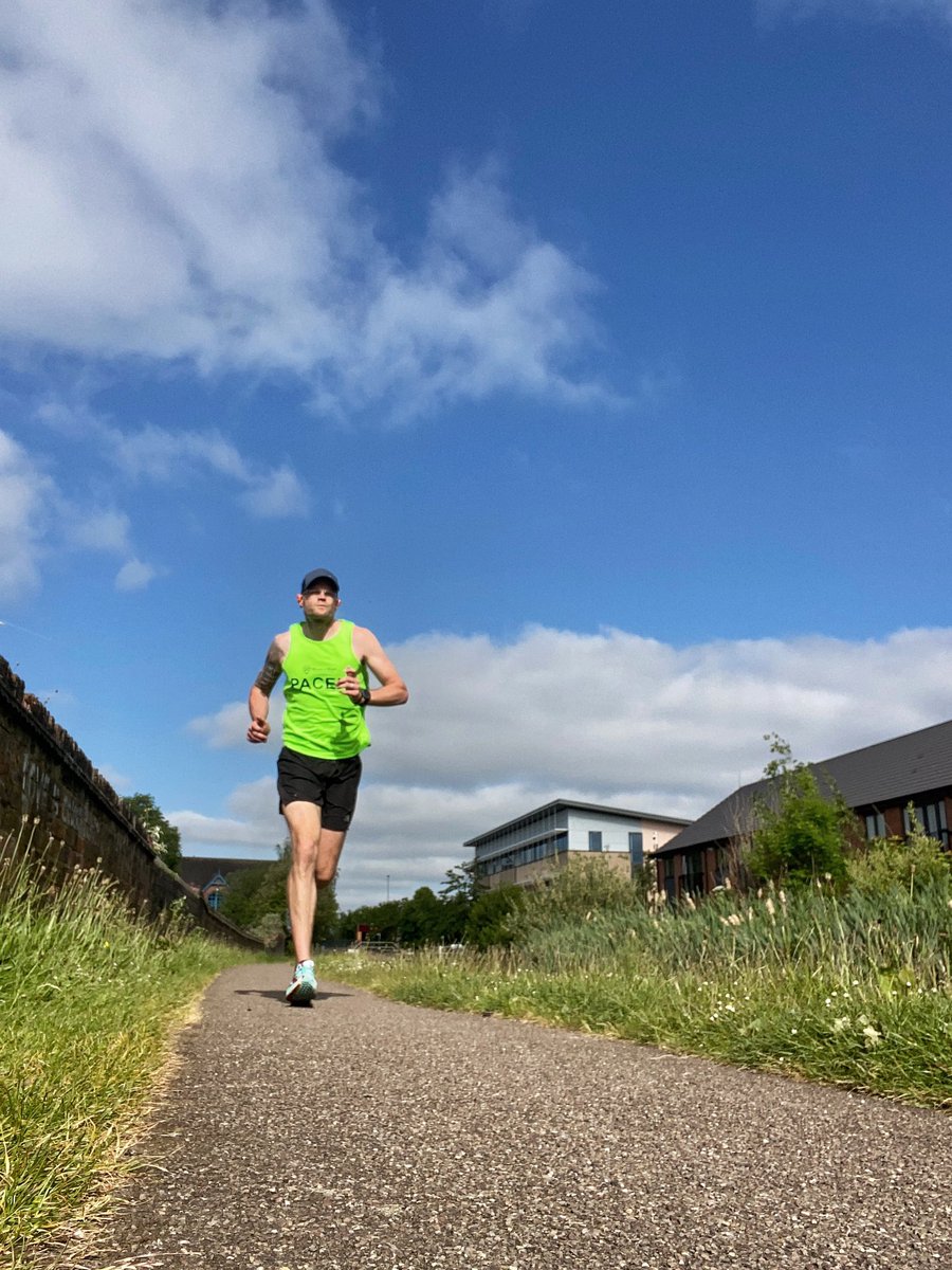 “𝗝𝘂𝘀𝘁 𝗸𝗲𝗲𝗽 𝗯𝗲𝗶𝗻𝗴 𝘁𝗿𝘂𝗲 𝘁𝗼 𝘆𝗼𝘂𝗿𝘀𝗲𝗹𝗳, 𝗶𝗳 𝘆𝗼𝘂'𝗿𝗲 𝗽𝗮𝘀𝘀𝗶𝗼𝗻𝗮𝘁𝗲 𝗮𝗯𝗼𝘂𝘁 𝘀𝗼𝗺𝗲𝘁𝗵𝗶𝗻𝗴 𝗴𝗼 𝗳𝗼𝗿 𝗶𝘁. 𝗗𝗼𝗻'𝘁 𝘀𝗮𝗰𝗿𝗶𝗳𝗶𝗰𝗲 𝗮𝗻𝘆𝘁𝗵𝗶𝗻𝗴, 𝗷𝘂𝘀𝘁 𝗵𝗮𝘃𝗲 𝗳𝘂𝗻.”

Few hours of fun on a sunny Friday #ukrunchat <a href="/UKRunChat/">UKRunChat</a>