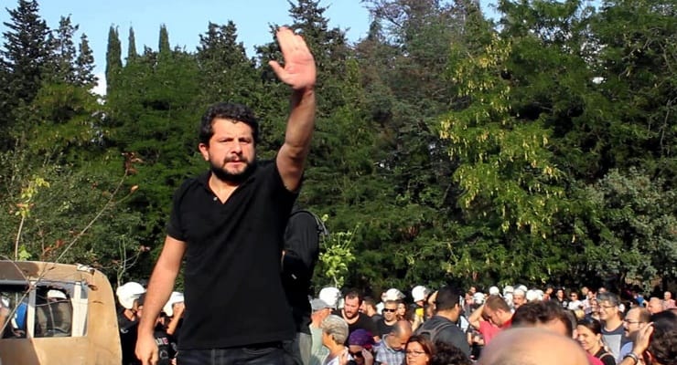 Yargıtay, Gezi davasındaki siyasi kararla  tutuklanan meslektaşımız Can Atalay hakkında henüz tahliye kararı vermedi. TİP Hatay Milletvekili Can Atalay, bugün TBMM'de yemin töreni olmasına rağmen hala hukuksuz biçimde cezaevinde tutuluyor. 
#CanAtalayaÖzgürlük