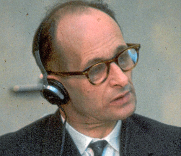 [AVANCE] Aparentemente Adolf Eichmann era un tipo corriente que escaló en la jerarquía nazi hasta convertirse en uno de los organizadores del Holocausto. Este domingo en 7K, Mikel Zubimendi reconstruye su historia.