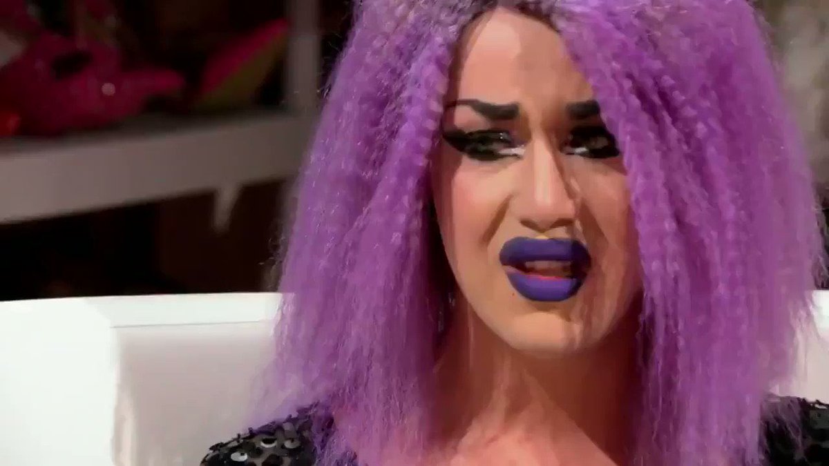 Heidi N Closet joins Ben DeLa Creme and Adore Delano as queens who’ve self-eliminated on All Stars 💔 #AllStars8 #DragRace