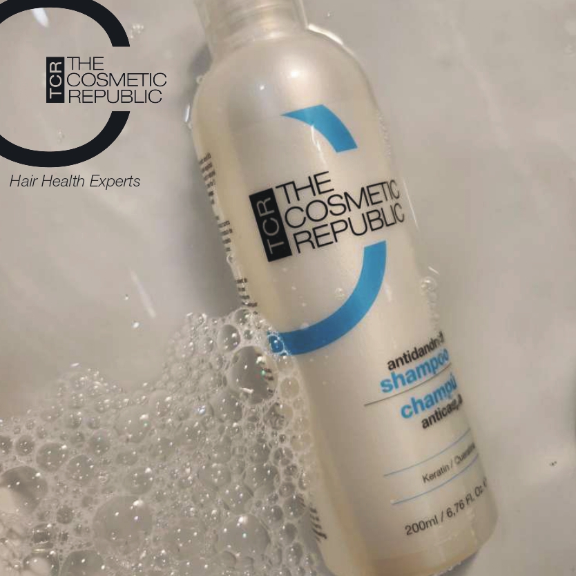 cosmeticrepubli's tweet photo. ¿CASPA? 😱 ¡No más! 😅
¡Con nuestro champú anticaspa deshazte de la caspa y disfruta de un cabello maravilloso y saludable todos los días! ☀️

#goodbyedandruff #new #newpacks #dandruff #hair #pelo #cabello #beauty #belleza #haircare #thecosmeticrepublic https://t.co/rSgUFoc8Kk