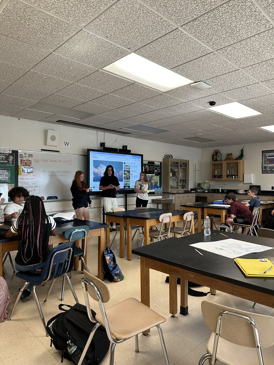 Ms. Schaefer tweet media