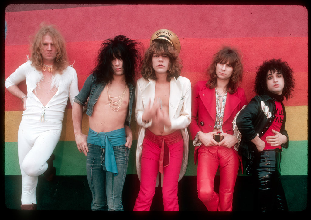 'When I say I'm in love, you'd best believe I'm in love L.U.V!' New York Dolls - Arthur Kane, Johnny Thunders, David Johansen, Jerry Nolan & Sylvain Sylvain - Hollywood 1974 Photo Julian Wasser
.
#NewYorkDolls #ArthurKane #JohnnyThunders #DavidJohansen #JerryNolan #SylvainSylvain