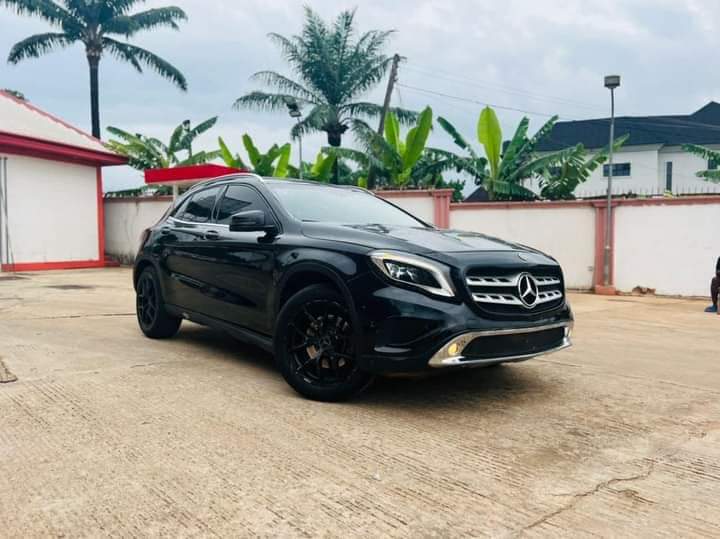 Dicky_AMG's tweet image. Bring me deals 
I'm 💯 ACTIVE