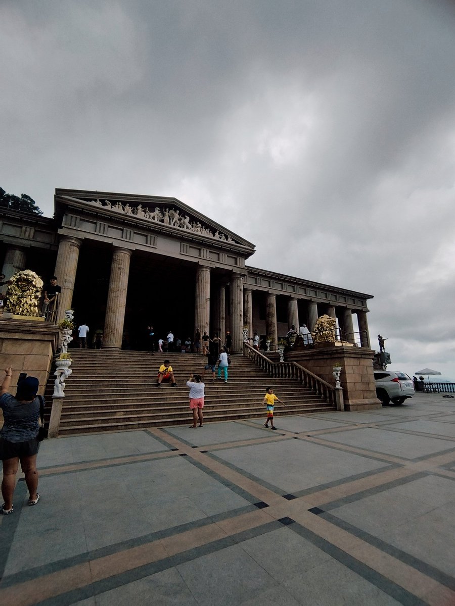 📌DAY 1 • CEBU CITY with UPHILL TOUR 

🏛Temple of Leah 
.
.
.
#templeofleah🏛️ #cebucity🏙️ #cebuphilippines🇵🇭 #solotravel🧳 #ilovephilippines❤️💙 #citytour🌁 #instadaily #ladygago❤️‍🔥 #dalagangfilifina🌹 #instagramablephoto #amazing 
#ａｅｓｔｈｅｔｉｃ #🏛❤️