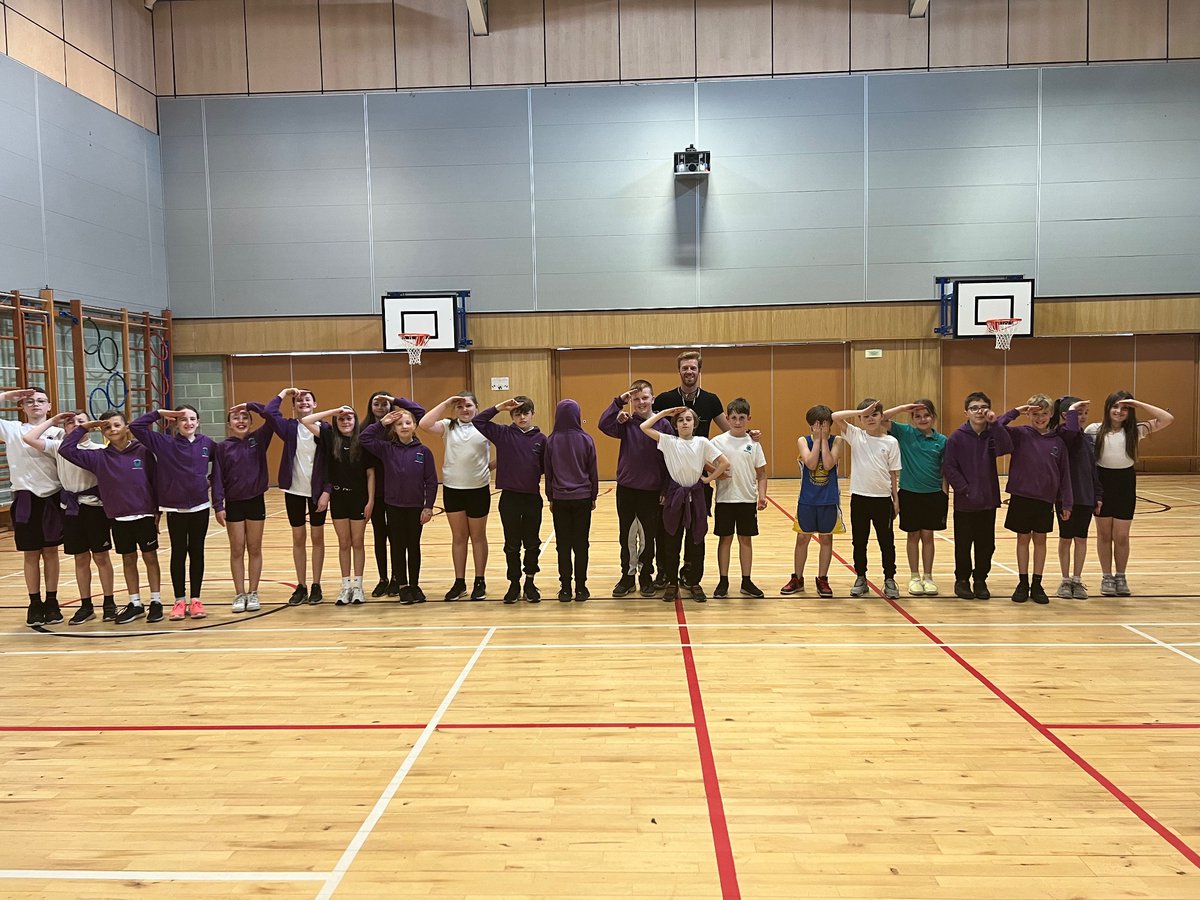 Miss Cowie & P6R tweet media