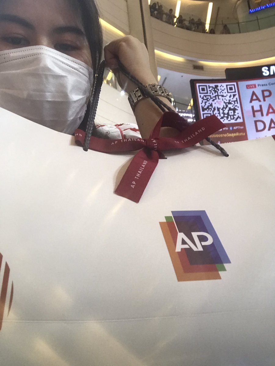 mindpinyaphat's tweet image. #BillkinxAP #APHappyDAY #apthai #APThai ชีวิตที่เราเลือกคือชีวิตที่ happy ตื่นเต้นมากค่าา ❤️❤️