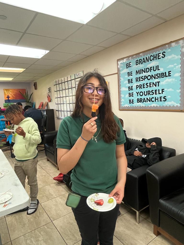 BranchesFL's tweet image. Check out these Cupid Hearts made by our youth! Thanks to @CommonThreadsUS our youth learn to make bite sized portions of tasty snacks that are super delicious and easy to prepare.
#Branchesfl