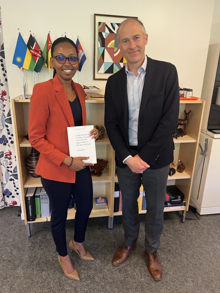 Friday good #News: Join us to rejoice with Denise Uwamariya a staff of <a href="/Uni_Rwanda/">University of Rwanda</a> who successfully defended her PhD thesis from <a href="/liu_universitet/">Linköpings universitet</a> #Sweden. Her research is a great contribution to the field of applied Math &amp; Statistics in #Rwanda &amp; beyond. Congrats Dr Denise🥂🥂!