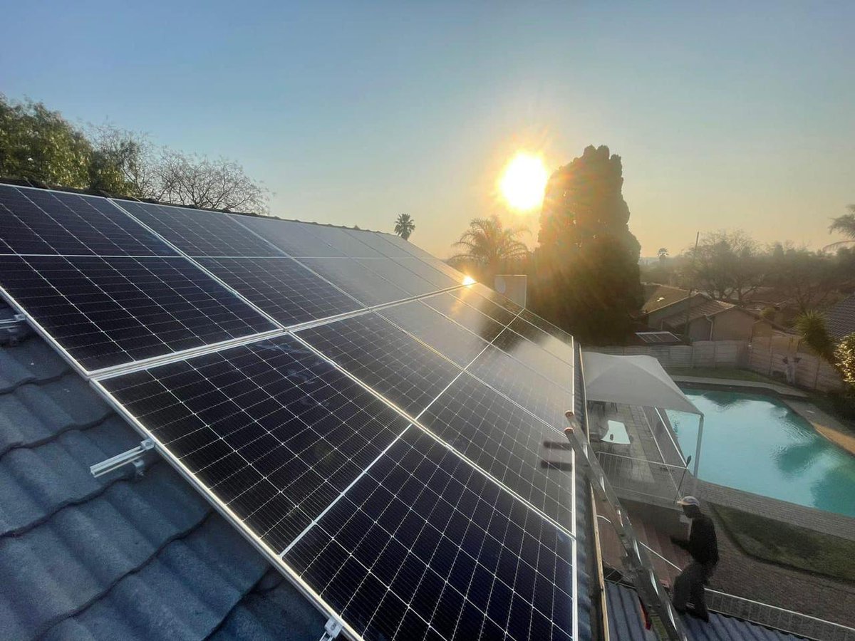 earth_hour_pty's tweet image. #solarpowerinstallation
Call/WhatsApp Colin on 078 356 2192 for any enquiries
