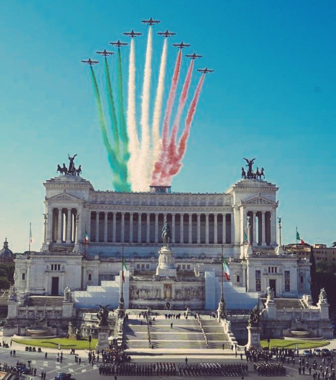 W l' Italia! 🇮🇹
#2giugno2023