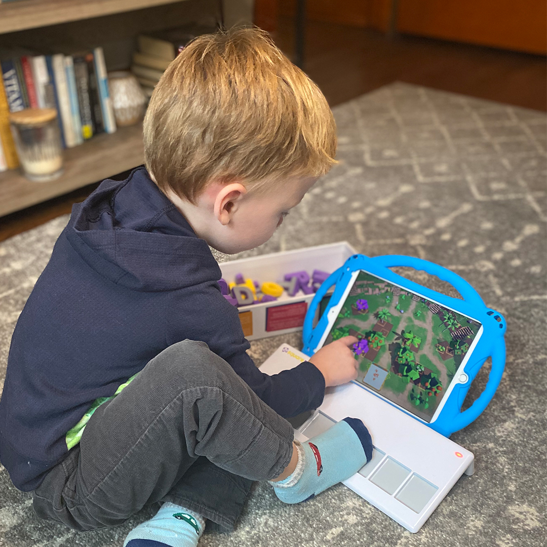Have a square-tastic time learning to read with Square Panda! 🐼 The Square Panda Multisensory Phonics Playset builds reading skills by starting with the basics and incorporating multisensory learning. 

#SquarePanda #SquareTales #phonics #education #literacy #teachers