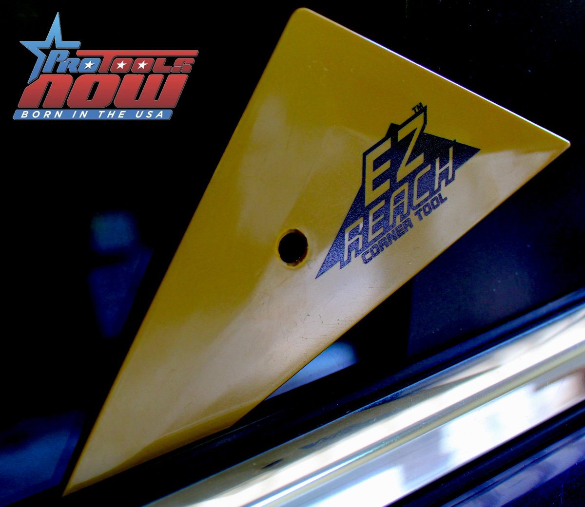 ProToolsNow's tweet image. Pro Tools Now developed the original EZ Reach Tool as a corner and crease tool, and it become a staple in most installer’s tool kits. And now EZ Reach has been improved to become the ultimate corner and crease tool.

Learn more:

protoolsnow.com

#ezreach #windowfilmtools