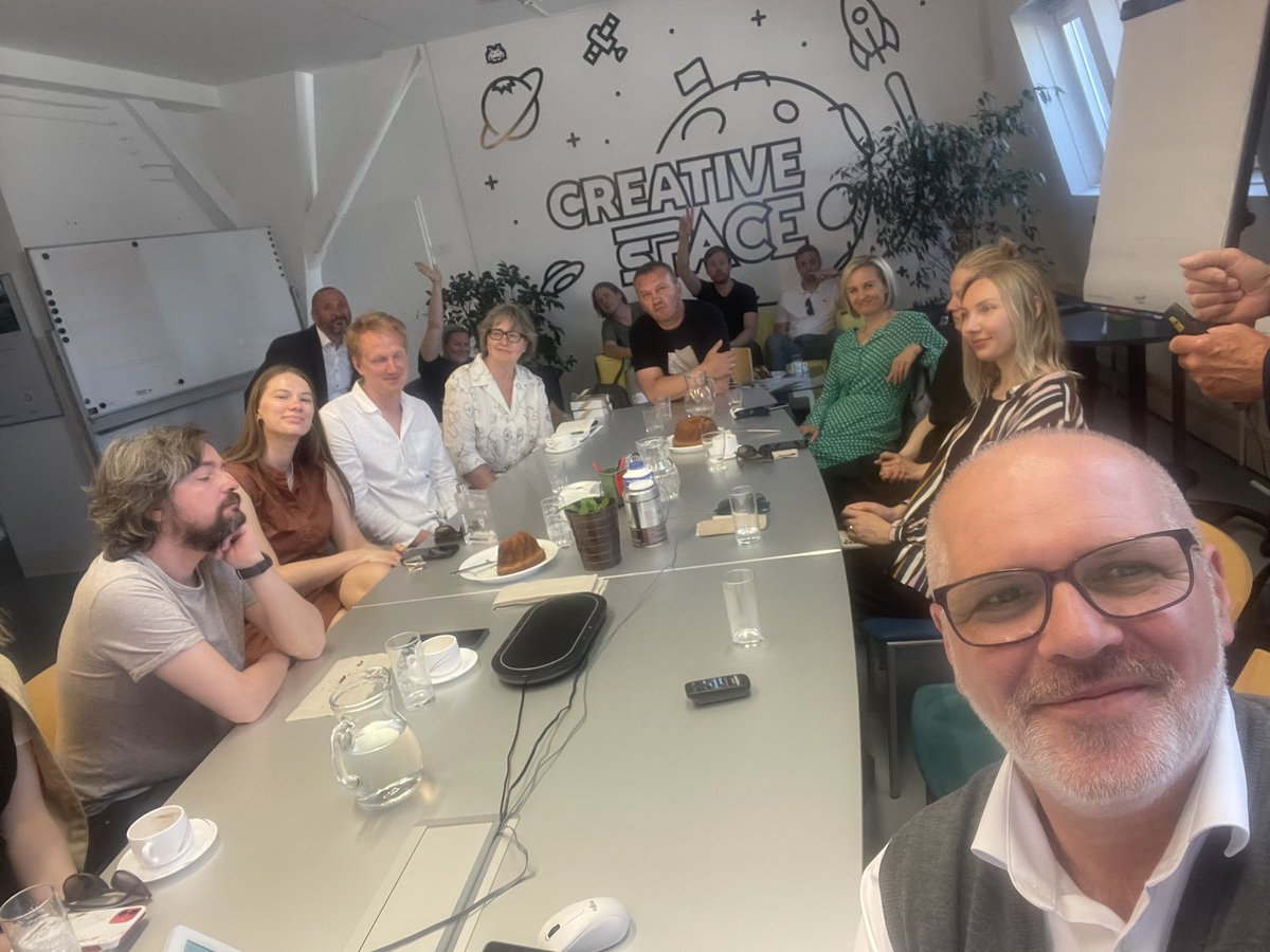 What an interesting Exchange on #digitization with delegates from the City of <a href="/tallinnofficial/">Tallinn</a> - thank you for your visit and very much looking forward to further exchange-<a href="/DigitalesWien/">DigitalesWien</a> <a href="/raido_roop/">Raido Roop</a> <a href="/DigitalCityWien/">Digital City Wien</a>