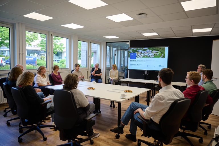 Arbeit - Bildung - Digitalisierung tweet media