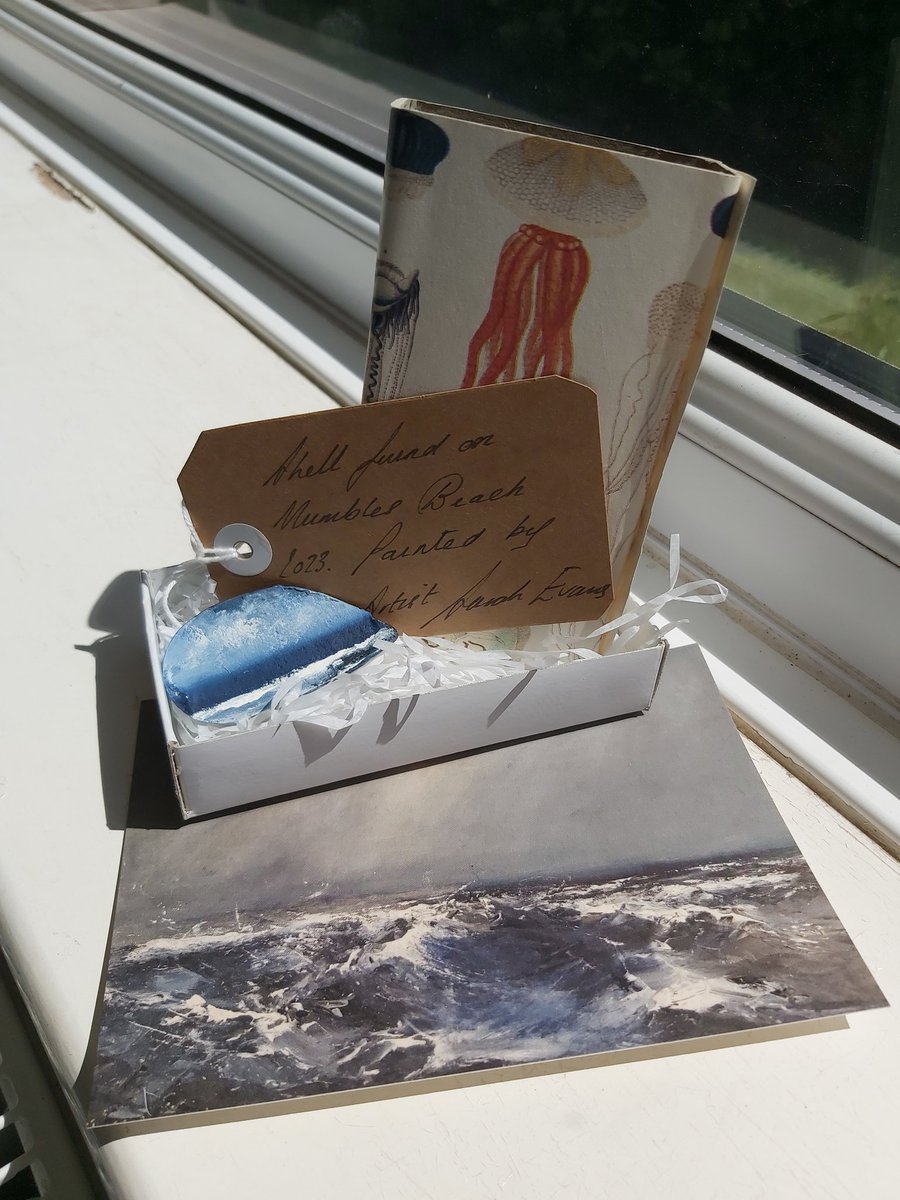 Lucy Hunt tweet media