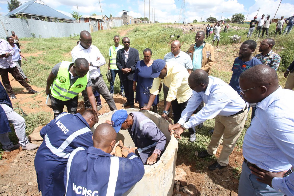 Went to Njiru Ward at the site of the infamous 'bridge' that's been highlighted on social media. 

1. It's an old trunk sewer that's been used for decades by residents to cross. It shouldn't be used as a bridge. 

2. My engineers have designed an alternative footbridge that…