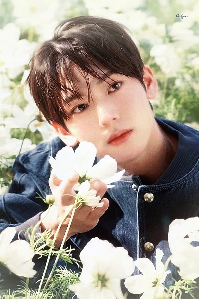 Peachyuu_0320's tweet image. 230602 #1stLook BEHIND

꽃보다 아름다워💐🍃

#한유진 #HANYUJIN #ZB1 #제로베이스원