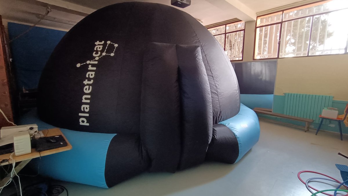 Avui és un dia especial per a nosaltres. Després de 30 anys, fem l'última itinerància del Planetari als centres educatius. Però ens seguireu trobant a l'Observatori Astronòmic del Parc del Garraf i al <a href="/mcngranollers/">Museu de Ciències Naturals de Granollers</a>
Tota la informació la trobareu a planetari.cat