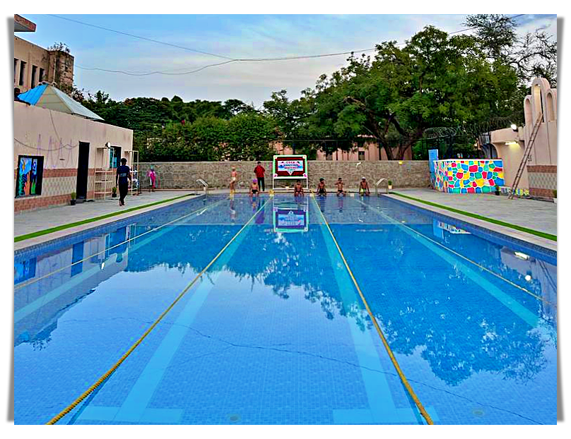 Glimpses of summer camp's aquatic meet.
.
.
.
.
.
#summercamp #summerstudycamp #boardingschool #dayboardingschool #aquaticmeet #swimming #students
#busybeescskm