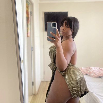 Julybubbles tweet media