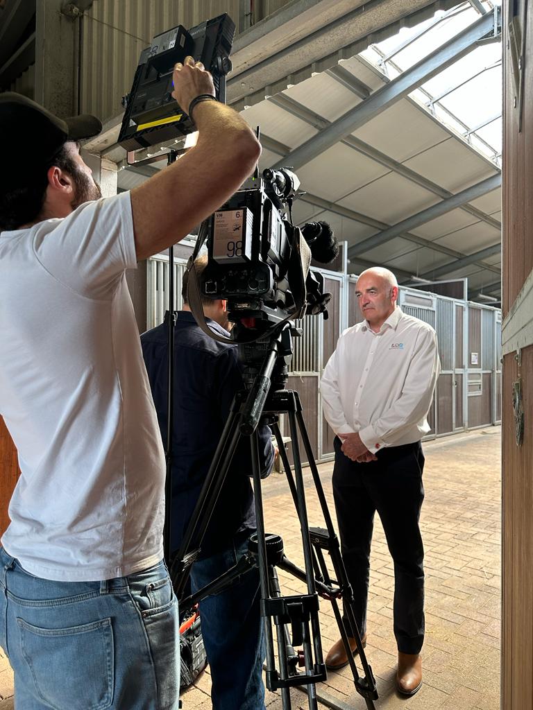 natures_safe's tweet photo. To our German followers, keep your eyes peeled over the next few weeks! 👀

Tullis and Sue have been out and about filming a feature for @ZDF all about our #cryoconservation work - we will update you with more details closer to it’s airing date 🎥

#wildlifecharity #biobanking https://t.co/319XdybdqL