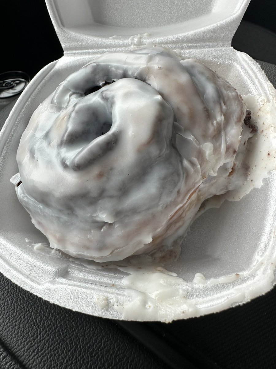 UPDATE: First stop on the #RoadToOmaha was Country Mart in Bethel for gas, cheese biscuit and a cinnamon bun 
#TheVoiceofthePirateNation🏴‍☠️