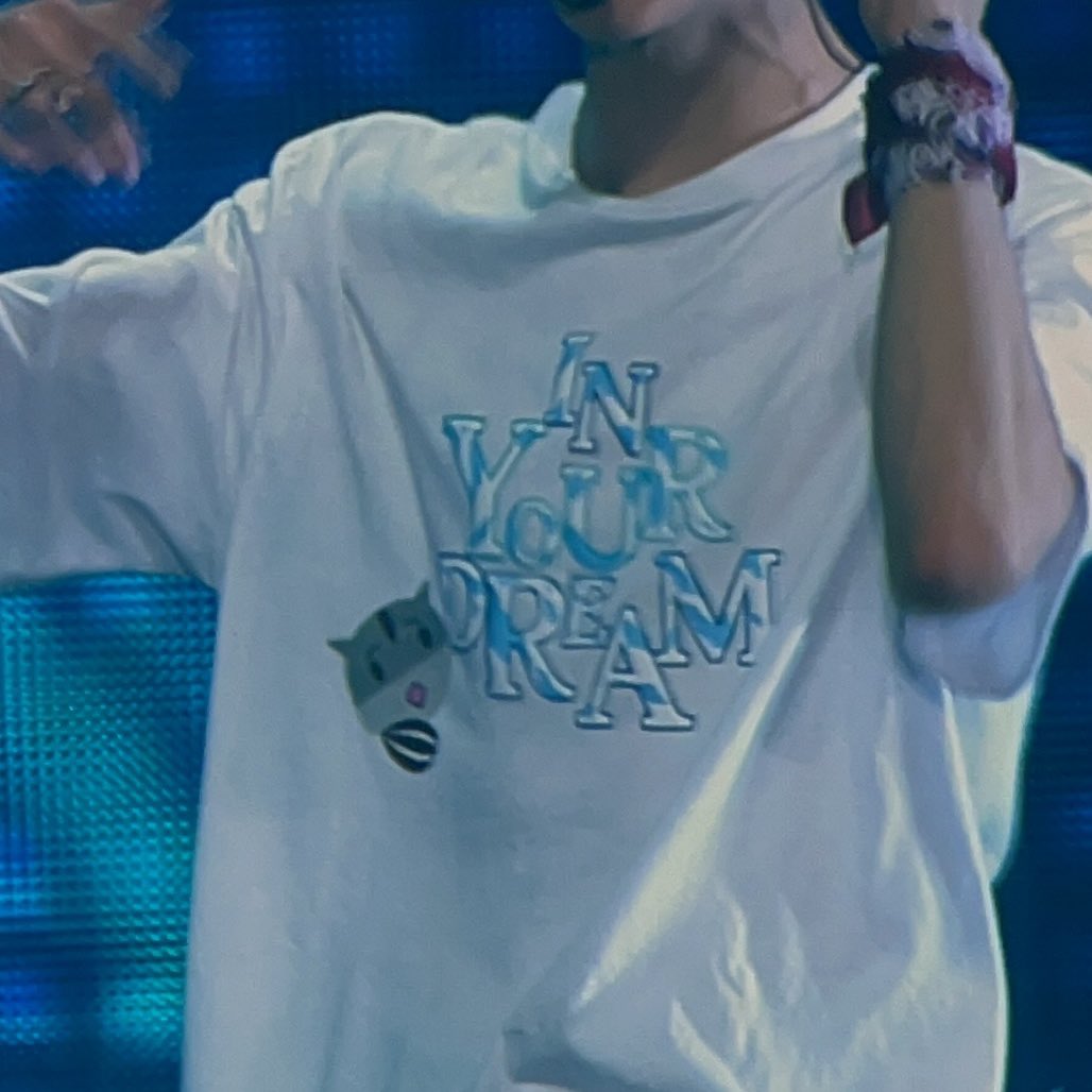 jisung new customed design encore tshirt tonight!!