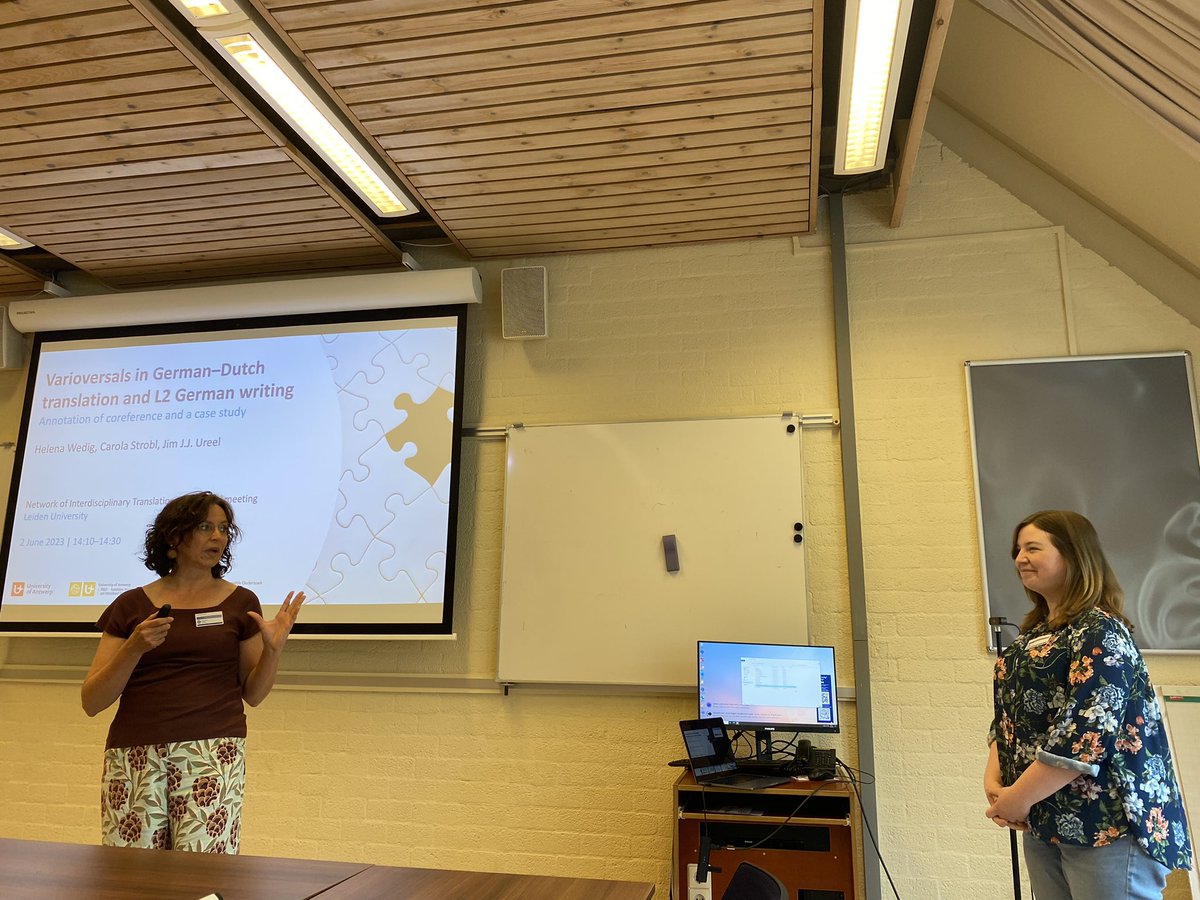 Helena Wedig and Carola Strobl present their work on varioversals in translation.