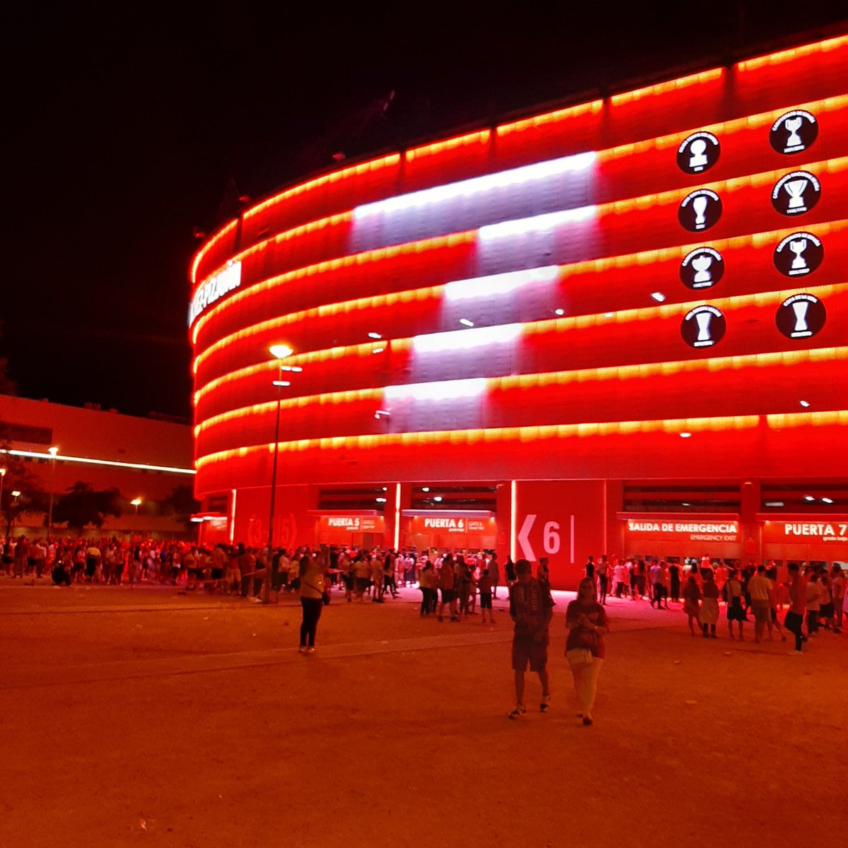 Adam Chandler tweet media