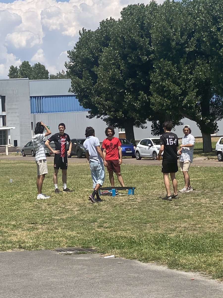 🔥🔥🔥🔥🔥😍Très heureuse de l’invitation des éleves des Arts et Bordeaux à l’Exance 0 ! Bravo et merci 🤩