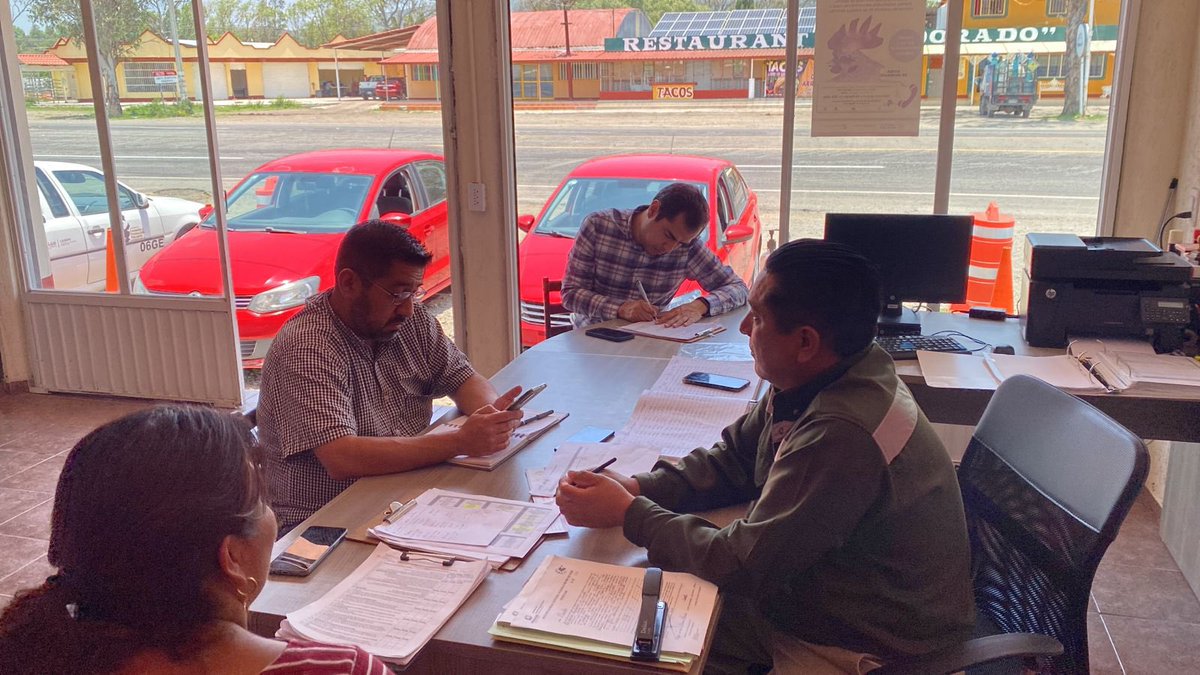 cefpphidalgo's tweet image. Como parte de las actividades del grupo revisor de SENASICA y APHIS-USDA a la región con reconocimiento de acreditado-modificado en Tuberculosis Bovina, se visitó el Punto de Verificación Interna de Atotonilco El Grande, el cual resguarda el estatus zoosanitario de dicha región.